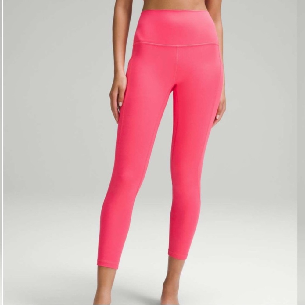 Lululemon Align High-Rise Legging 25" Lip Gloss
Pink Nulu Sz 6
